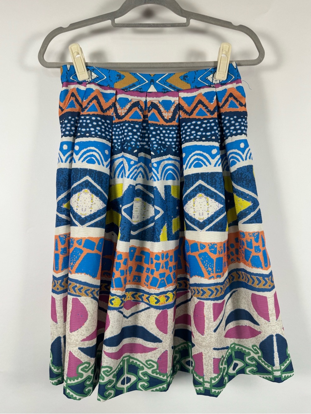 Champagne & Strawberry Pleated Skirt Med Geometric Print Boho Artsy Indie Resort